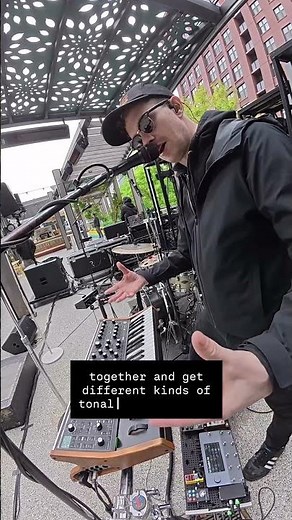 How to ACTUALLY Use a Synth Bass 🎹🔥