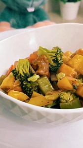 Gente preciosa de mi corazón, aquí les dejo esta increíble y deliciosa receta de pollo agridulce con vegetales, es espectacular, prepárenla👌🏻❤️ | Chef polo