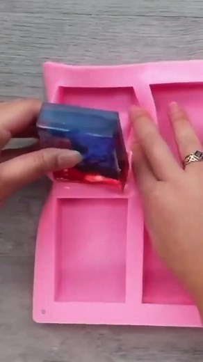 280K views · 1.7K reactions | Easy Geode Soap | Craft Factory | Facebook