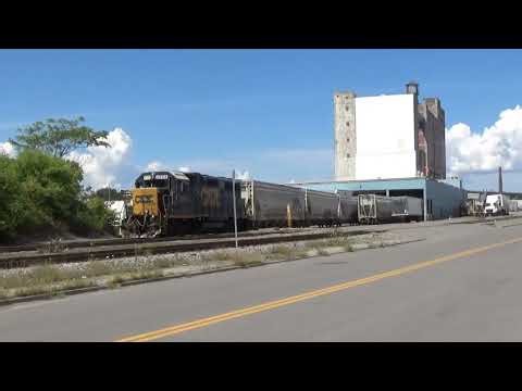 Former Conrail EMD GP38-2 works Buffalo's grain district.
