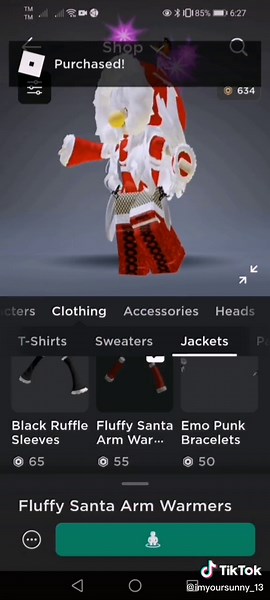 Santa Outfit in Roblox: Creative Avatar Edit