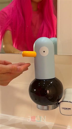 Slippery Soap? Not Anymore! 🧼💡 Watch This! #gadget #hack | JOON