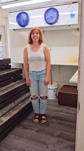 Monday cooler check ✔️ It's going to be a great week! Mal picked out a perfect selection at the wholesaler, everything is looking good and fresh. We'd love to make ya something with all this gorgeous-ness! 😍 | St Maries Floral & Gift