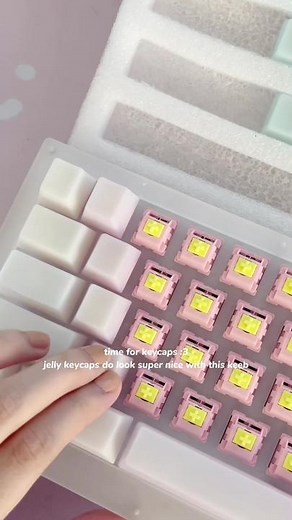 Jelly Keycaps on Gamakay: Soft, Cute, and Colorful!