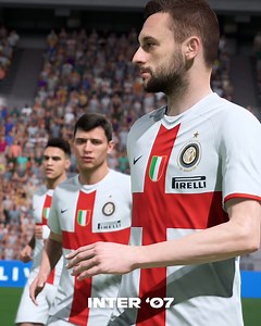 ⏪🕰 Set your clocks back for 🔥 kits from the past 😍 11 Retro kits are coming to #FIFA22, powered by history. Manchester City - 1969 Inter - 2007 Real Madrid C.F. - 2006 Cruzados - 1960's Sport Lisboa e Benfica - 1961 Seleções de Portugal - 1921 Tottenham Hotspur - 1961 Leeds United - 1992 AC Milan - 1995/1996 Borussia Dortmund - 1975/1976 PSG - Paris Saint-Germain - 1989/1990 | EA SPORTS FC