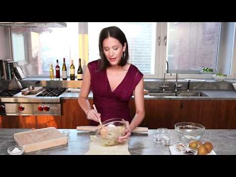 Apple Strudel (Puff Pastry Recipe)