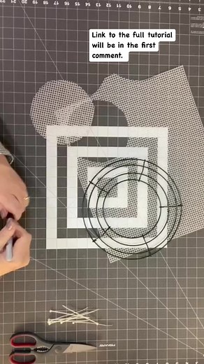 1.2M views · 49K reactions | I know it’s October 31st but y’all it’s time to get ready for Christmas. Link is in the comments to watch the full tutorial. #julieswreathboutique #christmas2022 #poinsettiasforchristmas #craftingideas | Julie's Wreath Boutique | Facebook