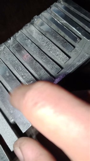 Stringed musical instrument made of iron #shorts