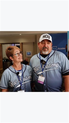 1.3K views |  Meet real 3-Day Live Students, Luis and Cindia from...