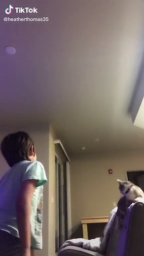 HEATHER THOMAS on TikTok