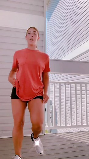 Hi, my name’s Alyssa. I’m a washed up competitive dancer who’s still trying to remain relevant via tik tok (dc: @miamugs)