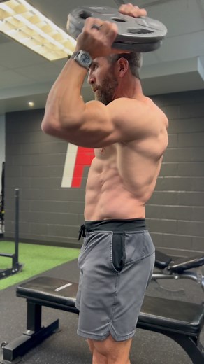 2 Plate Halo🔥💪🏼 Core, shoulders, back, arms, and grip activation all in one move. I used 2 smaller 25lb plates instead of one 45. Aim for 10 Halos each direction. My full monthly workout program in bio or PaulSklarXFit.com #core #grip #weightlifting #shoulderworkout #mobility #arms | PaulSklarxfit