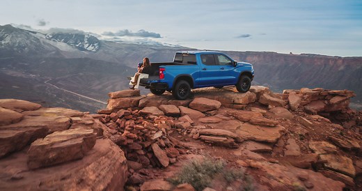 Chevy Ad Stars Silverado ZR2, Country Star Brooke Lee: Video