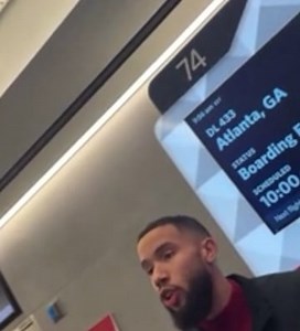 Delta LGA Gate Agent Lays Down Some Facts!