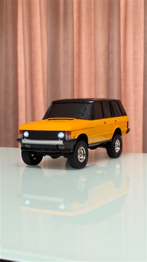 YOUCliQ Store on Instagram: "Landa Ld18401 1/18 Simulation Off-Road Remote Control Car Range Rover Model Rc Climbing Car Four-Wheel Drive Children’S Toy Car . . . Contact at 9658916916 or DM us . . . . #landa #118scale #rangerover #model #4x4 #offroad #climbing #foryou #rclovers"