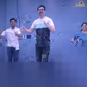 661K views · 10K reactions | Ghunghat Ki Aad Se Dilbar Ka Didar Dance By Parveen Sharma Easy Wedding Dance Steps | Parveen sharma choreographer | Facebook