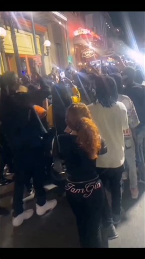 Instagram video by Reggie Ford New Orleans artist • Oct 20, 2025 at 7:08 AM