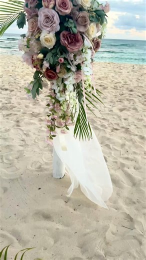 “Want a secret beach for your wedding!“Shh… this secret Barbados beach is perfect for your wedding! 🌊💍”Dreaming of a tropical wedding in Barbados? This hidden beach is intimate, stunning, and perfect for your special day! 🥥💐 Follow @DIYCaribbean for tips, planners & checklists to plan your dream wedding in Barbados!“Follow @DIYCaribbean and plan your unforgettable Barbados wedding! 🌺💍”#BarbadosWedding #CaribbeanBride #HiddenBeach #TropicalWedding #IslandBride 🌴”@flowersbykc