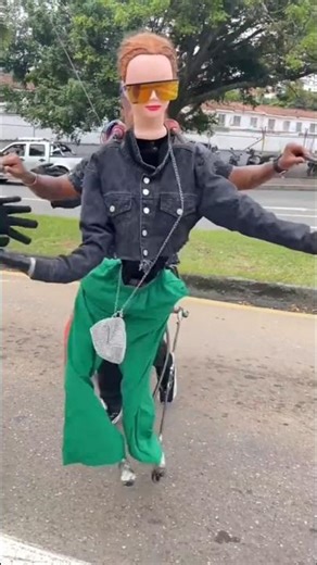 New Model Puppet Dance That Looks Shockingly Real