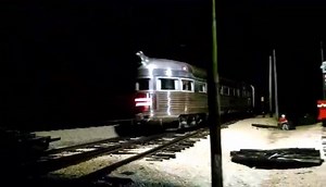 Let's watch Illinois Railway Museum's Nebraska Zephyr in action last night. | Trains Magazine