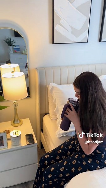 Mini vlog 🤍✨🎀 . . . . . . #morningroutine #minivlog #vlog #dailyroutine #روتيني_الصباحي #🇲🇦 #المغرب_العربي #minivlog #routine#روتيني #روتيني_اليومي #روتين #روتيني_الليلي #maroc #🇲🇦🇺🇸 #foryou #pourtoi #fyp _اب #روتين_العناية_بالبشرة #عناية_بالبشرة #عنايه_بالشعر#🇲🇦🇩🇿🇹🇳 #اكسبلورexplore #اكسبلورر #night #nightroutine#skincare#بنات#morning #morningroutine #الشعب_الصيني_ماله_حل😂😂