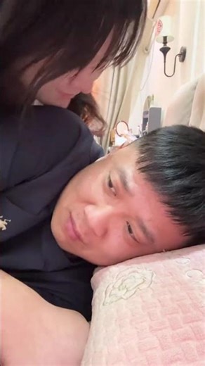 Scary Ovulation Prank! Hilarious Husband & Wife Joke