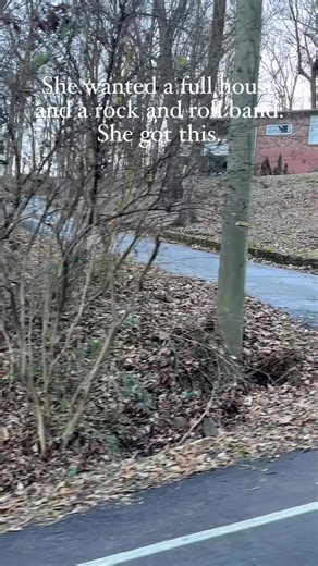 After “Passionate Kisses” went 2x platinum for Mary Chapin Carpenter and won Lucinda Williams a Best Country Song GRAMMY in 1994, Lucinda bought this Forest Hills home. She lived here during the time she recorded “Car Wheels on a Gravel Road.” #nashville #nashvillemusic | Nashville Musical History Tour
