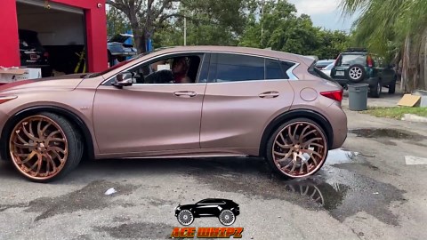2019 Infiniti QX30 on rosegold 24" Asanti wheels