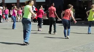 Indian Dance Flash Mob in Finland. LIKE this Page => www.fb.com/WesternHindu Video courtesy => www.dbdcdance.com Finland | Western Hindu