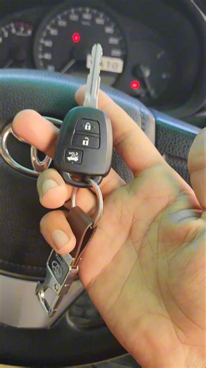 whatsapp no +923003517526 Toyota yarris remote programming by autal km 100 #programmings