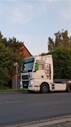 Na wo sind meine Borussia Mönchengladbach Fans? 🔥🔥#LKW #Unterhaltung #MAN #borussiamönchengladbach