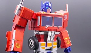 Hasbro unveils self-transforming Optimus Prime and new Transformers: Generations War for Cybertron figures