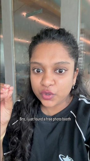 I Found the CUTEST Free Photobooth Website 📸 #randomwebsites #photobooth #internetfinds