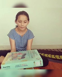 2.3K views · 29 reactions | Does your child love to build? Smartivity’s Pump It Move It Hydraulic Crane is a STEM toy that teaches kids about hydraulic machines! #STEM #STEMEducation #InquiryBasedLearning #HandsOnLearning #ScienceForKids #ScienceRocks #ScienceIsFun | Smartivity India | Facebook