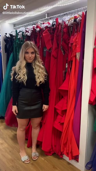 Stunning Prom Dresses: Prom Dress Challenge