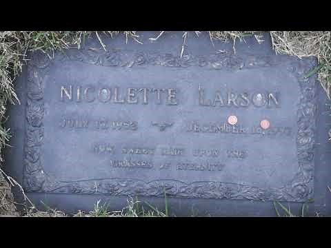 Singer Nicolette Larson Grave Forest Lawn Cemetery Hollywood Hills Los Angeles California USA 2020