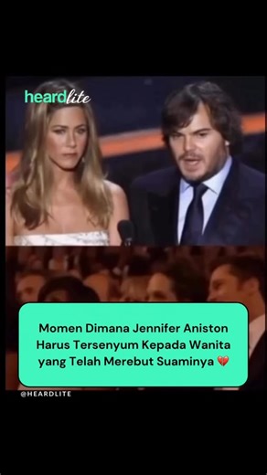 HEARDLITE on Instagram: "Jennifer Aniston pernah menikah dengan Brad Pitt dari tahun 2000 hingga 2005. Menjelang perpisahan mereka, Brad bekerja bersama Angelina Jolie dalam film Mr. & Mrs. Smith, dan tak lama kemudian keduanya menjalin hubungan. Media pun ramai menggambarkan seolah-olah Angelina “merebut” suami Jennifer, padahal kenyataannya hubungan asmara jauh lebih rumit daripada sekadar judul berita. Bertahun-tahun setelah itu, keduanya beberapa kali berada di ruangan yang sama dalam ajang