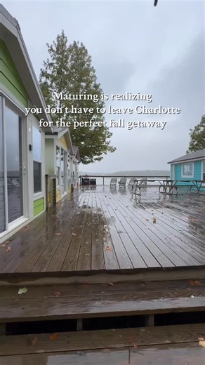 The leaves have finally changed here at Long Cove & it’s giving that cozy fall feeling 🍁🤎 #longcoveresort #charlotte #lakewylie #northcarolina #lakelife #charlottenc #thingstodoincharlotte | Long Cove Resort