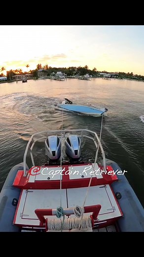 Captain.Retriever Salvaging an 18' Boat in the River