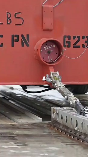 How the U.S. Navy Tests an Aircraft Carrier’s Catapult #shorts #viral #amazing #foryou #reels