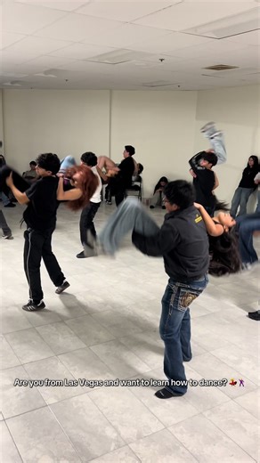 FREE classes all of January 🙌 Check us out 😊 #huapango #cumbia #bachata #classes #cad