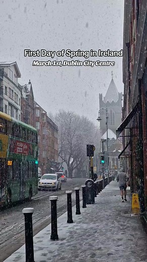 Spring Weather in Ireland: Snow in Dublin