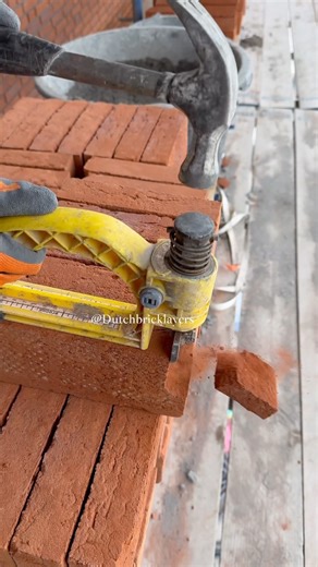 Bricklayer tool #mason #brick #bricklaying | Dutchbricklayers