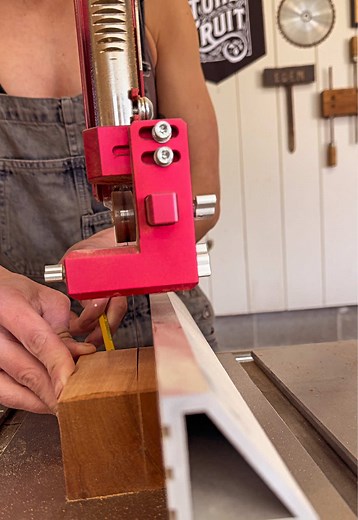Intarsia Woodworking: Resawing Eucalyptus for Your Next Project