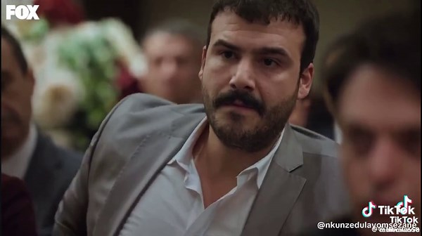 Elegant Formal Event Attire for Men