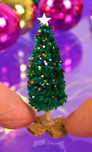 6.6M views · 88K reactions | DIY Mini Christmas Tree with pipe cleaners | DIY by Pipe-Cleaner-Crafts B | Facebook