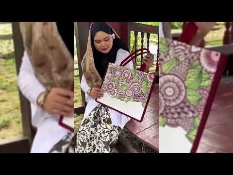 DESIGNER CANVAS BAG (BOTANICAL BATIK BLOOM)