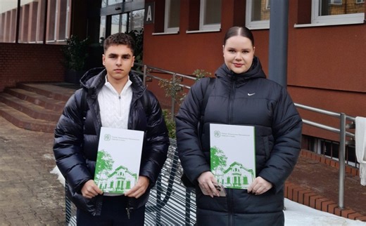 Sukces uczniów I LO w Radomsku w Olimpiadzie Wiedzy Ekonomicznej