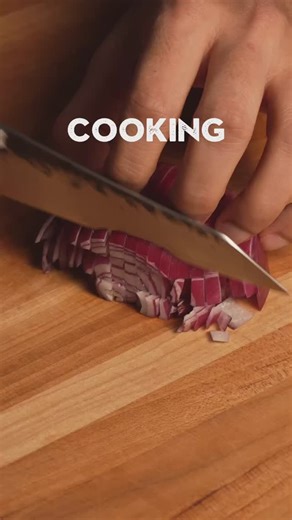 2.6M views · 15 reactions | Cooking Basics for Newbies part 10: How to cut an Onion | Chefroncooks | Facebook