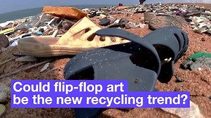 Ivorian artists are using recycled flip-flops to create stunning pieces of art in Sudan. | FairPlanet